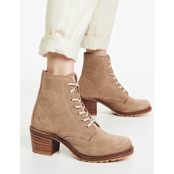 $399 Frye Sabrina 6G Lace Up Beige/Tan Suede/Leather Combat Heeled Ankle Booties - Picture 1 of 16